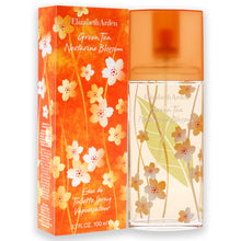 Green Tea Nectarine Blossom