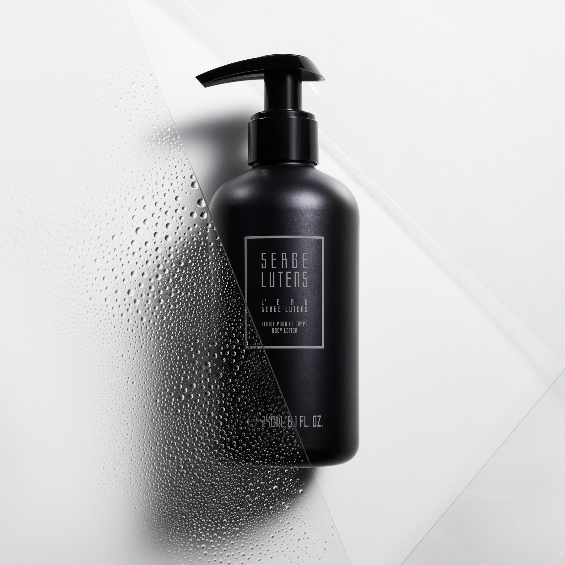 L'EAU hand and body lotion