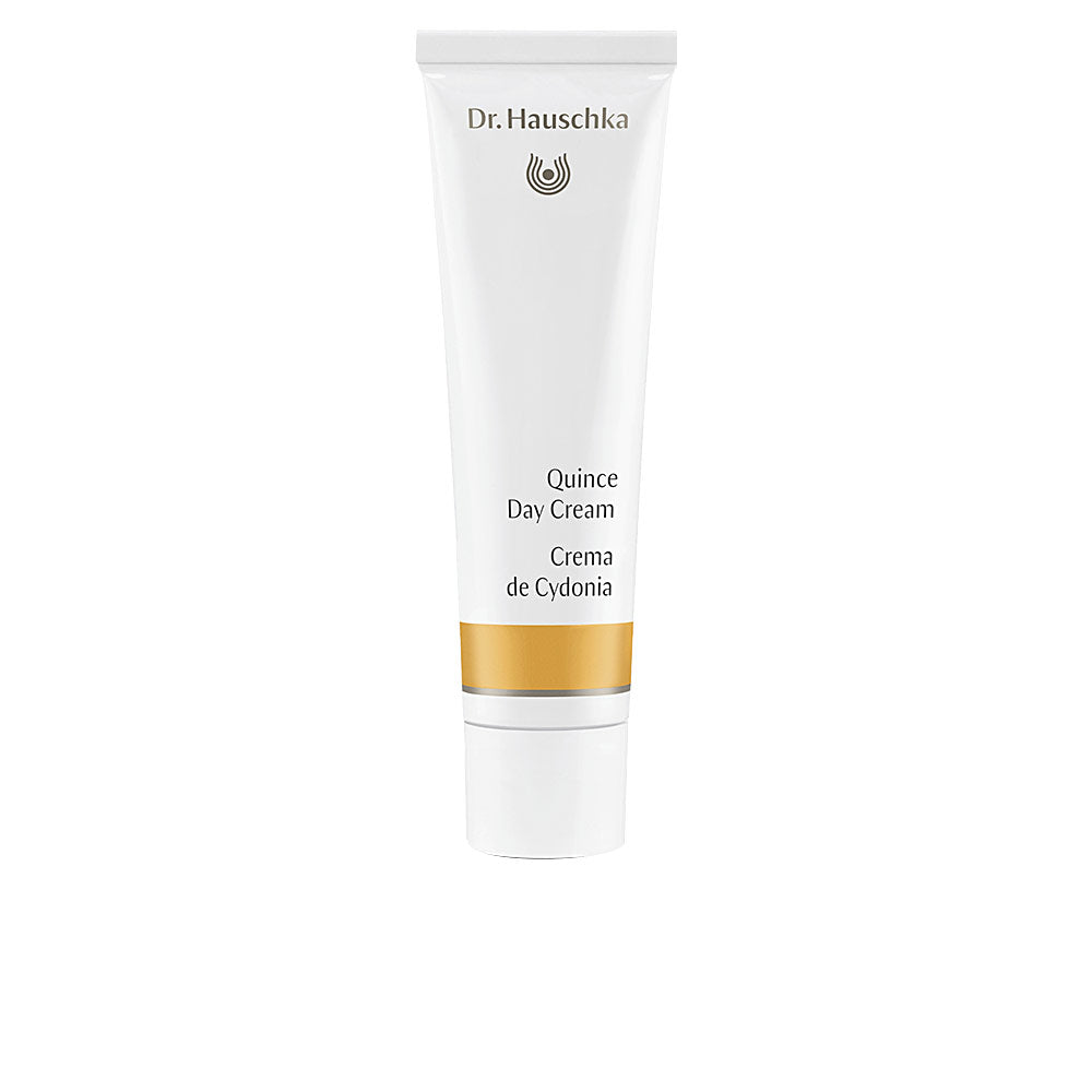 Fifte Day Cream Hydrates and Protects
