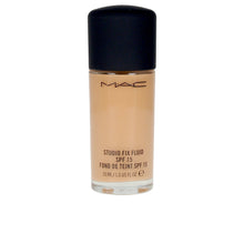 Studio Fix Fluid SPF15 Foundation
