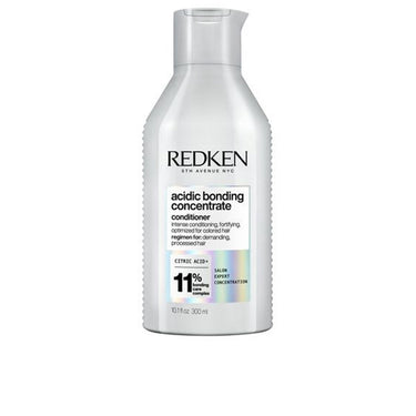 ACIDIC BONDING CONCENTRATE Professional sulfate-free conditioner for damaged hair 300 ml