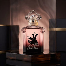 The Petite Robe Noire