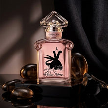 La Petite Robe Noire